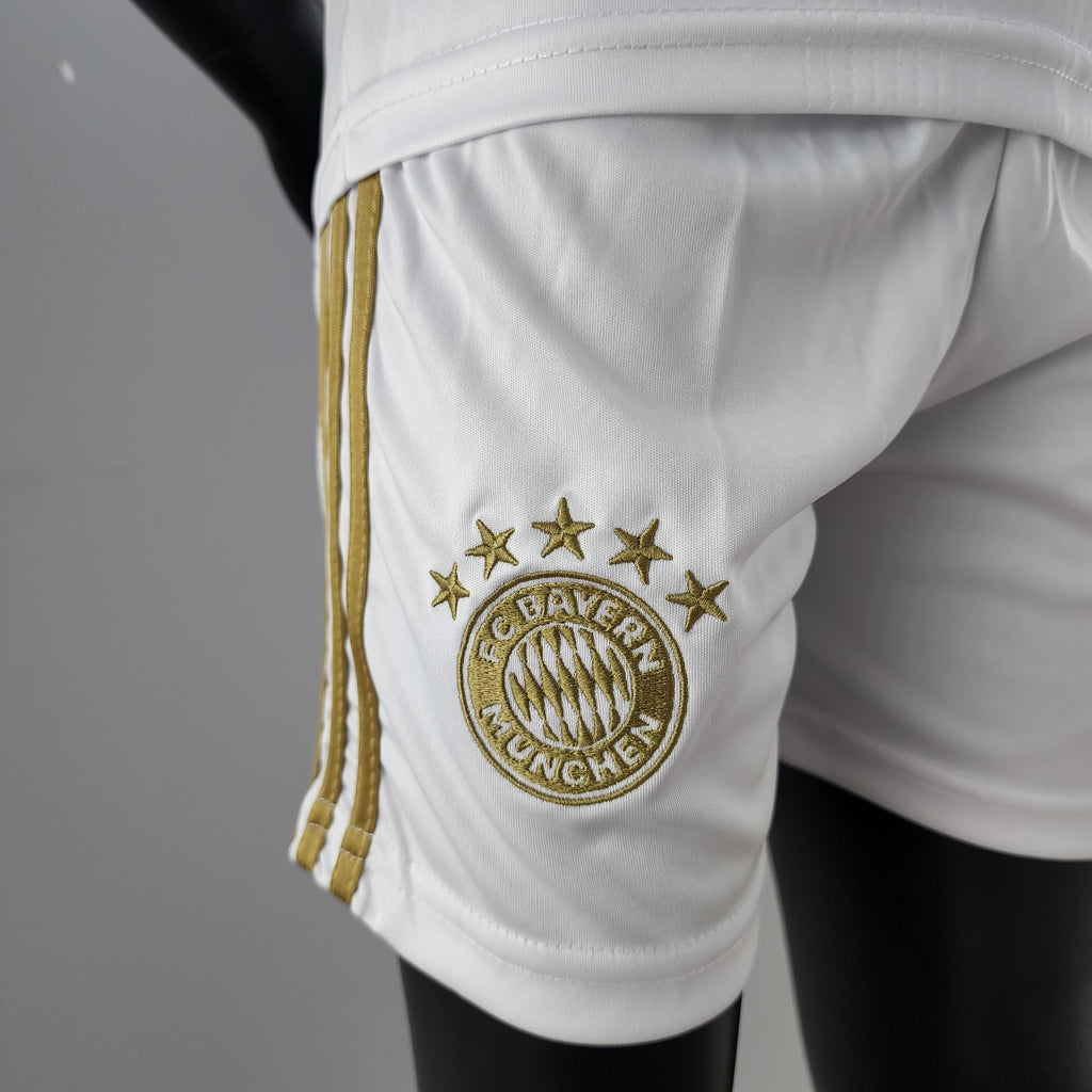 Kit Infantil Bayern Reserva 22/23