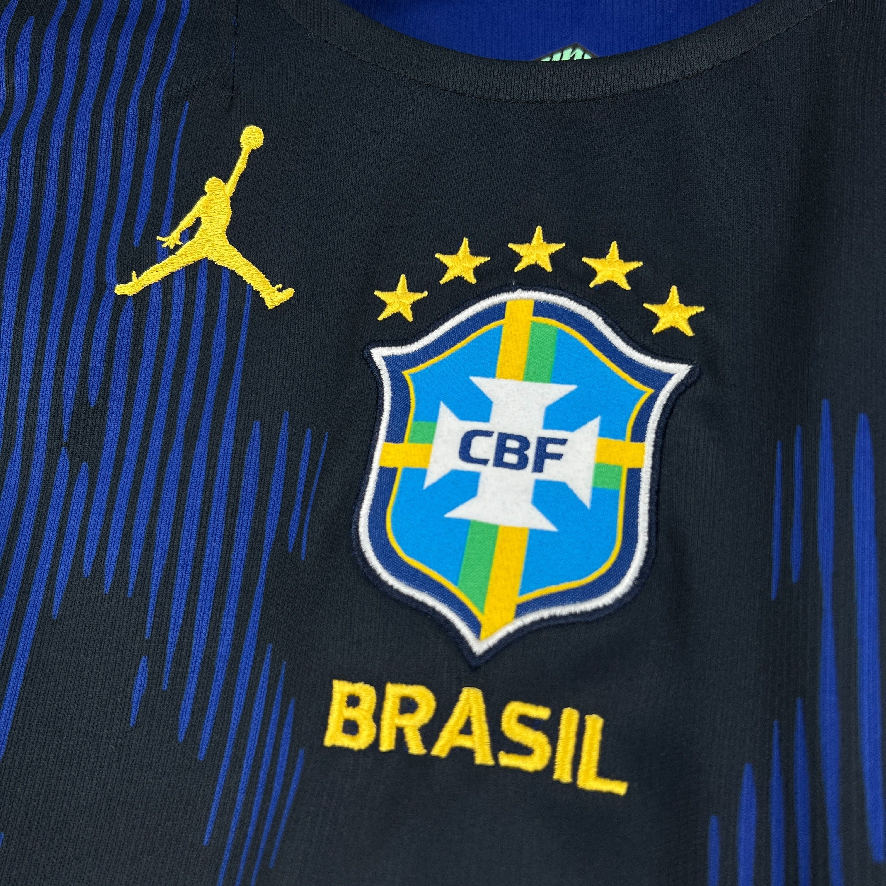 Camisa Copa do Mundo 2026 - Brasil Reserva